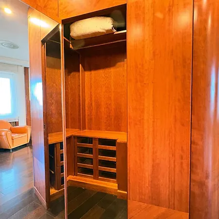 Luxury And Wellness Penthouse With Jacuzzi & Sauna Rome